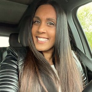 Meet your Posher, Eila